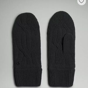Cable-Knit Fleece-Lined Mittens blk XS/S